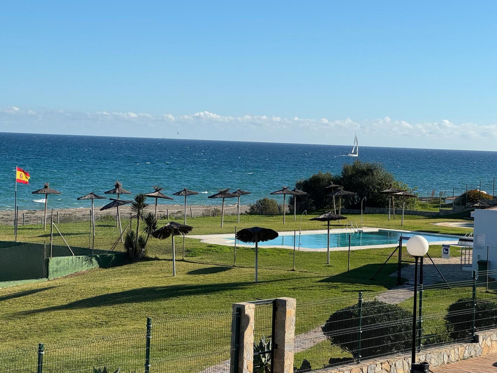 Aldea Beach, Manilva Castillo de Sabinillas Екстериор снимка