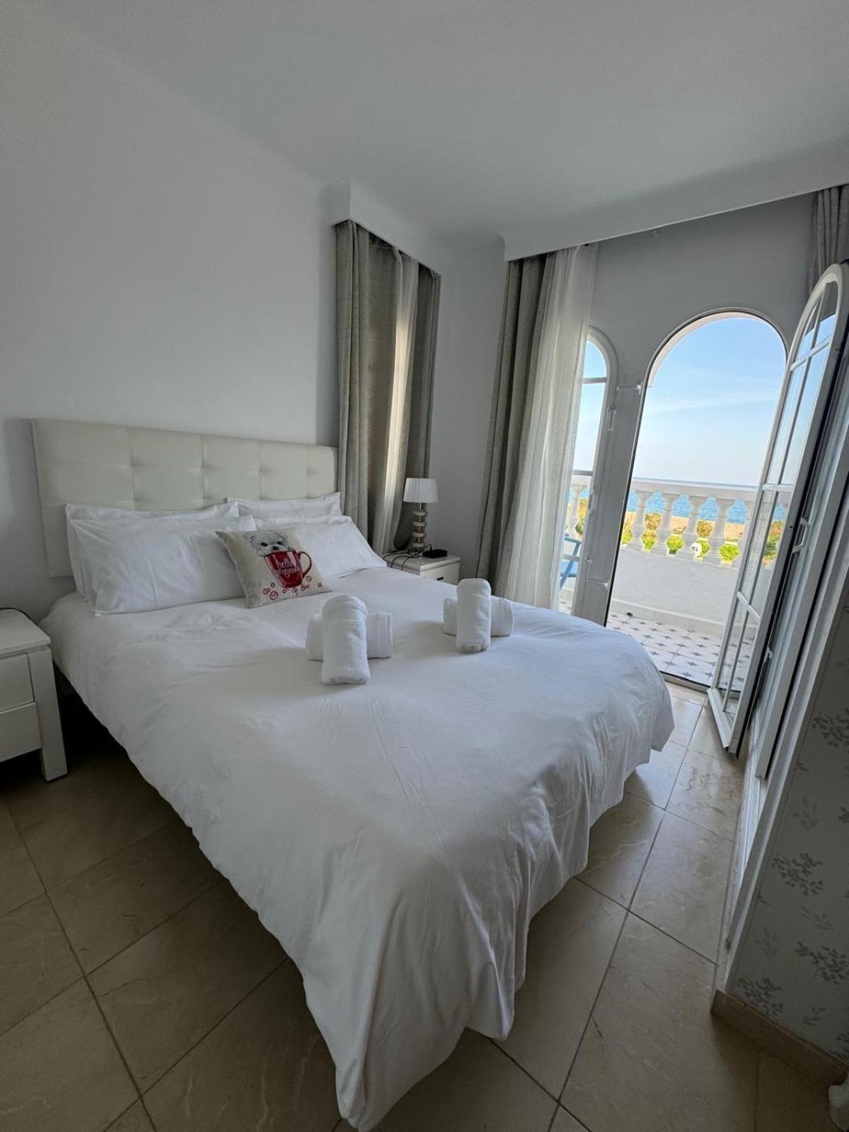 Aldea Beach, Manilva Castillo de Sabinillas Екстериор снимка